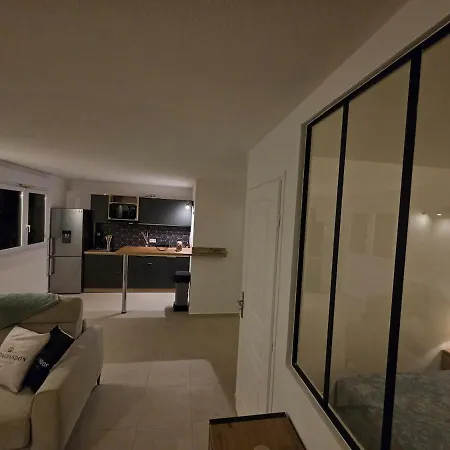 Renove Proche Apartment *