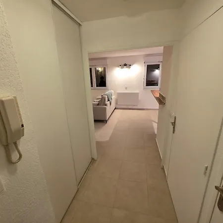 Apartment Renove Proche *